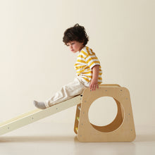 Load image into Gallery viewer, Pikler Compact Foldable Climbing Frame Set by Classic World