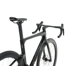 Load image into Gallery viewer, AD7 105 Di2 Black