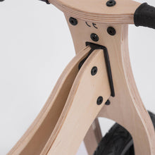 Load image into Gallery viewer, Scout 2-in-1 Balance Bike &amp; Trike